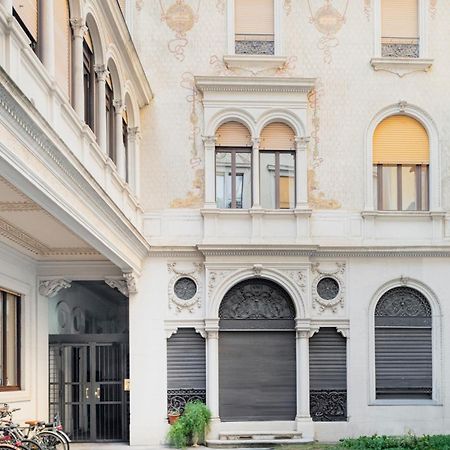 Easylife - Accogliente Monolocale In Via Torino, Posizione Perfetta Per Scoprire La Citta Apartment มิลาน ภายนอก รูปภาพ